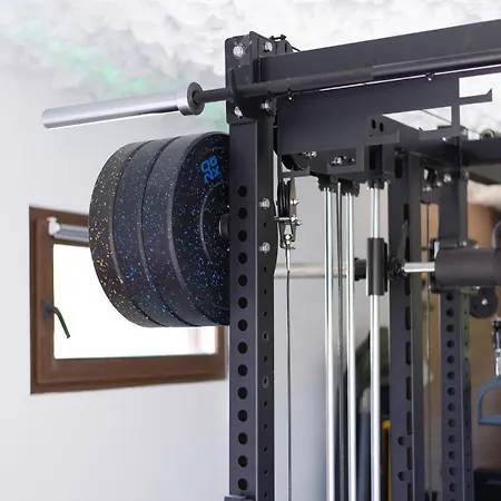 Baroque Art With Pool Sauna Gym Villa