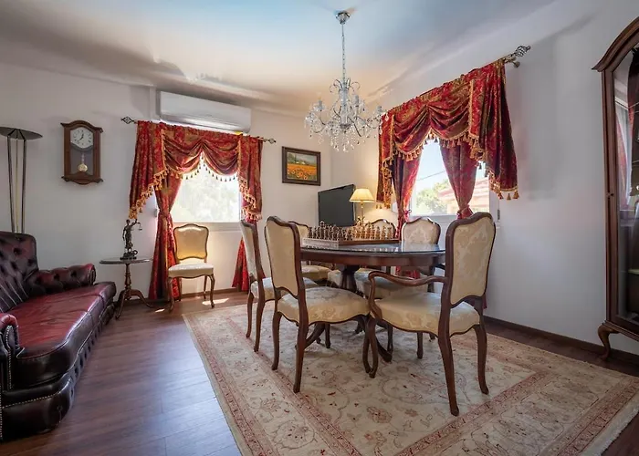 Baroque Art With Pool Sauna Gym וילה Pridraga